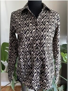 Ralph Lauren Brown Tan Geometric Print Non iron Blouse